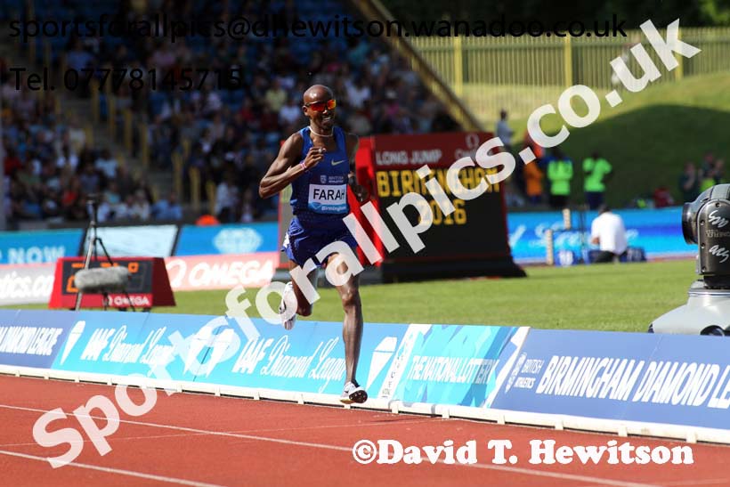 Mo Farah (GB) wins the mens 3000 metres, IAAF Diamond League, Birmingham. Photo: David T. Hewitson/Sports for All Pics